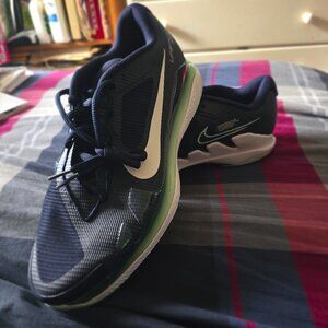 NikeCourt Air Zoom Vapor Pro Size 10.5 (w)